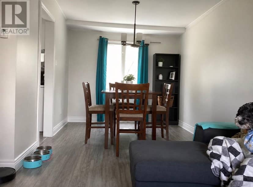 8 Banting Avenue, Wabush, photo 6