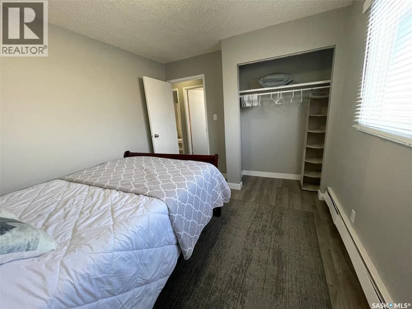 81 Dunfield CRESCENT — photo 13 of 31