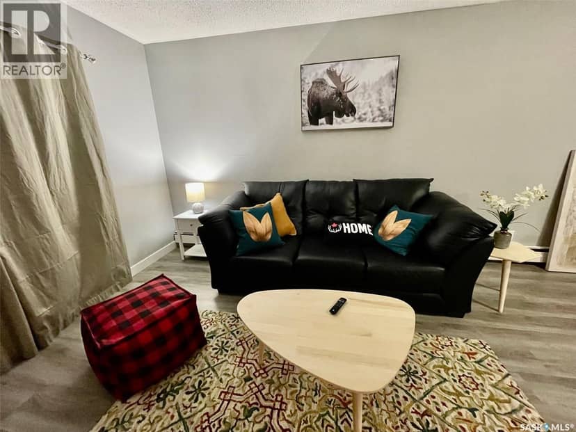 81 Dunfield CRESCENT — photo 4 of 31