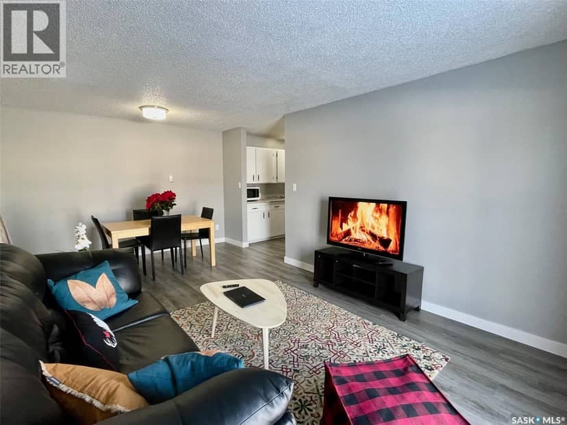 81 Dunfield CRESCENT — photo 9 of 31