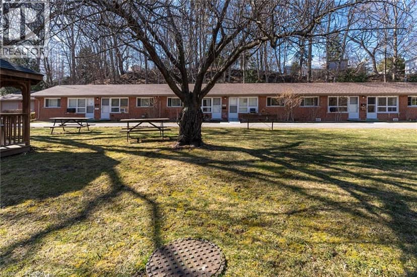 50 CREIGHTON Road — photo 15 of 24