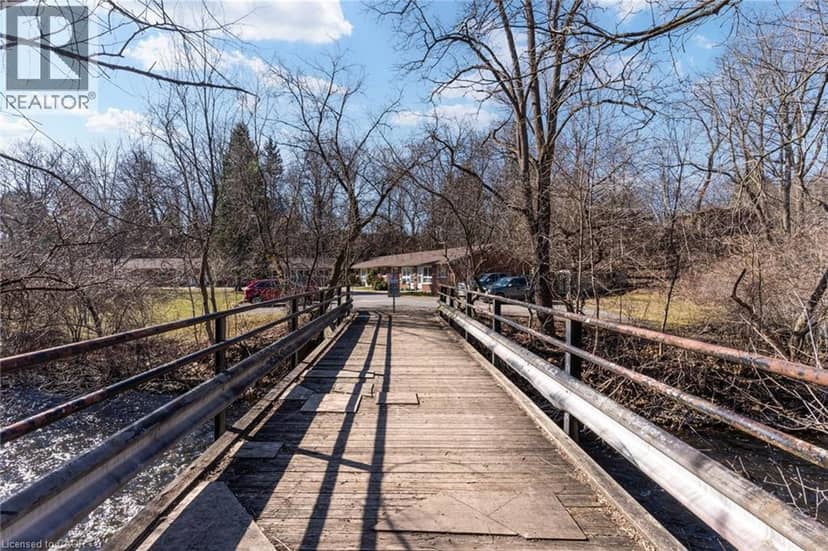 50 CREIGHTON Road — photo 17 of 24