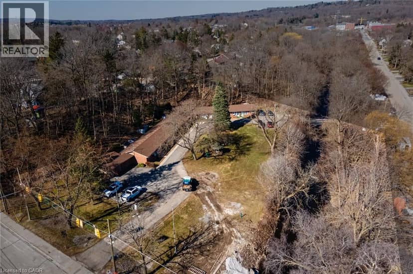 50 CREIGHTON Road — photo 9 of 24