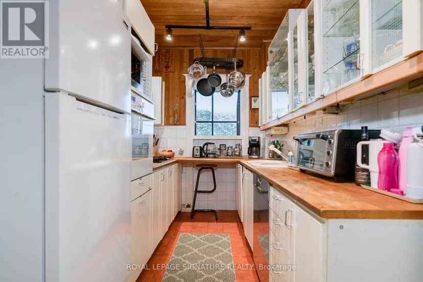 1089 Mt Pleasant Road, Toronto, photo 7