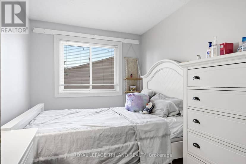 30 - 775 Osgoode Drive — photo 19 of 30