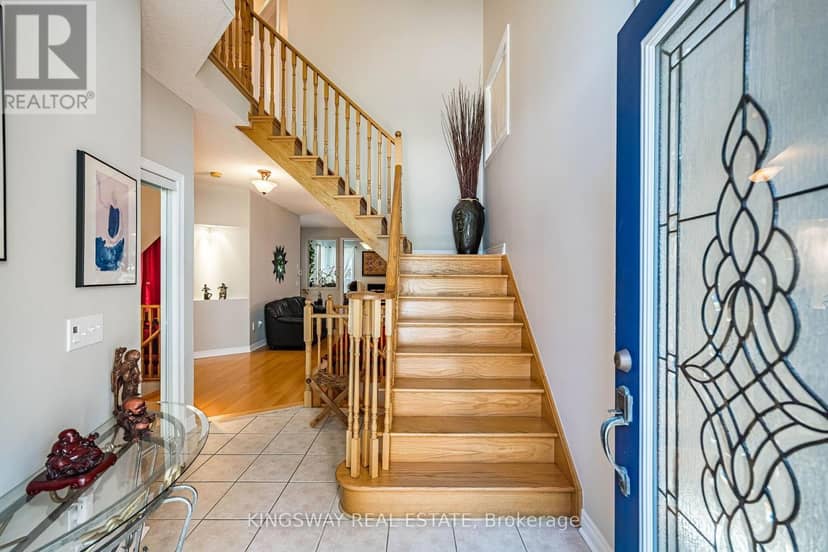 3598 Fountain Park Avenue — photo 4 of 37