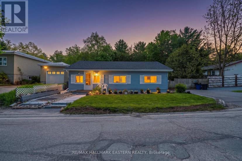7069 Waverly Street, Hamilton Township, photo 3