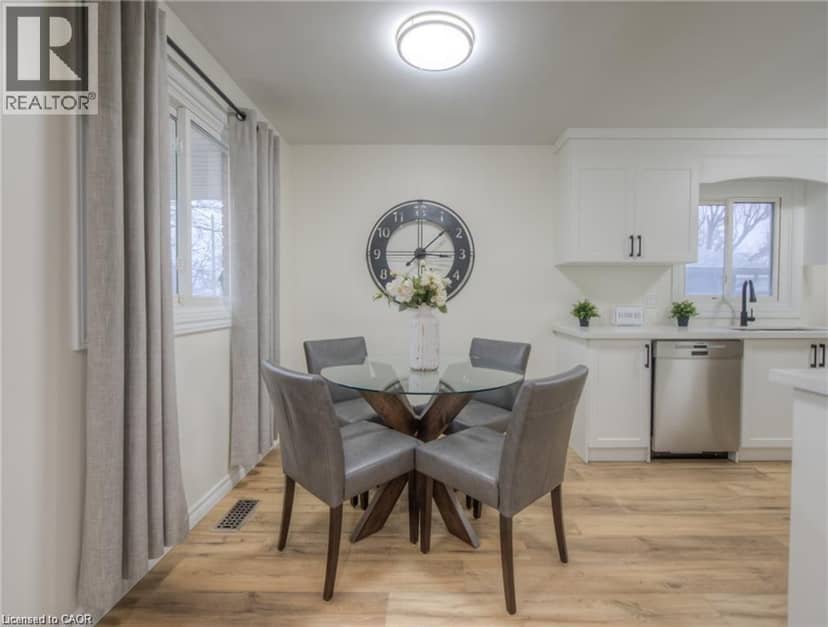 248 CYRUS Street — photo 15 of 23