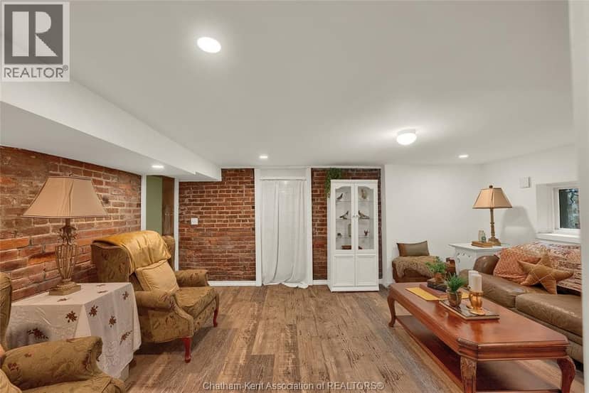 603 North Street — photo 33 of 40