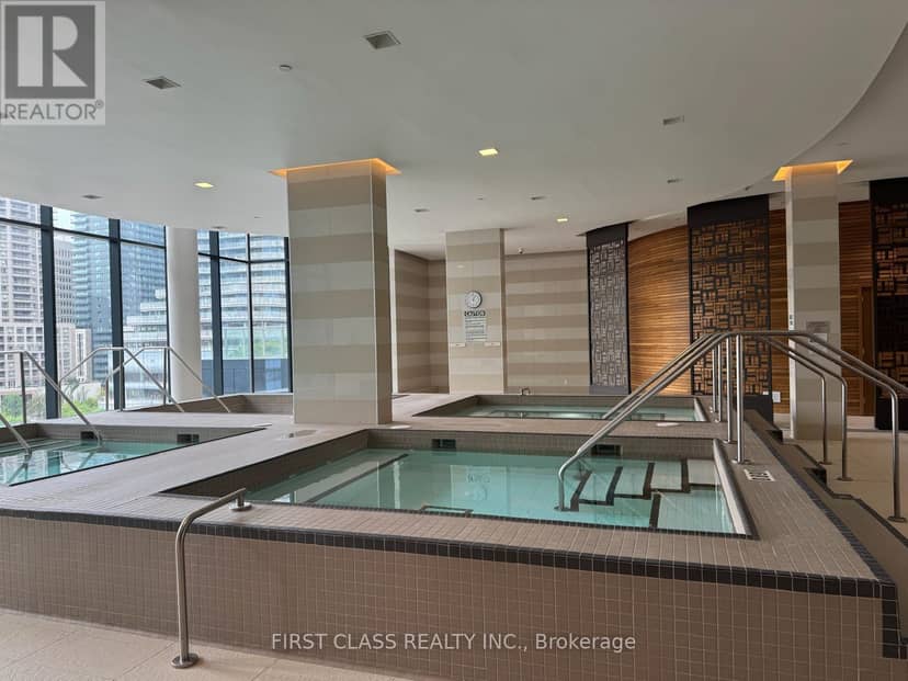 2805 - 501 Yonge Street — photo 30 of 40