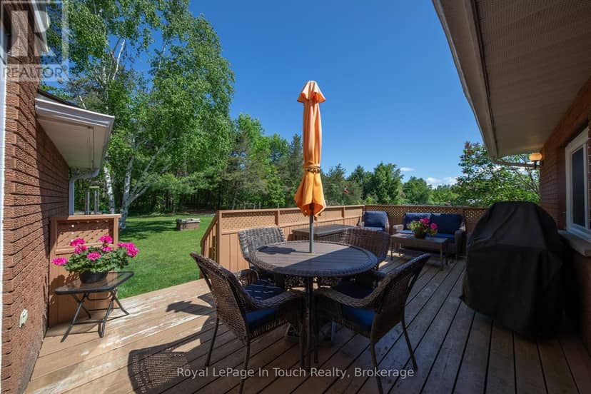 756 Champlain Road — photo 7 of 40