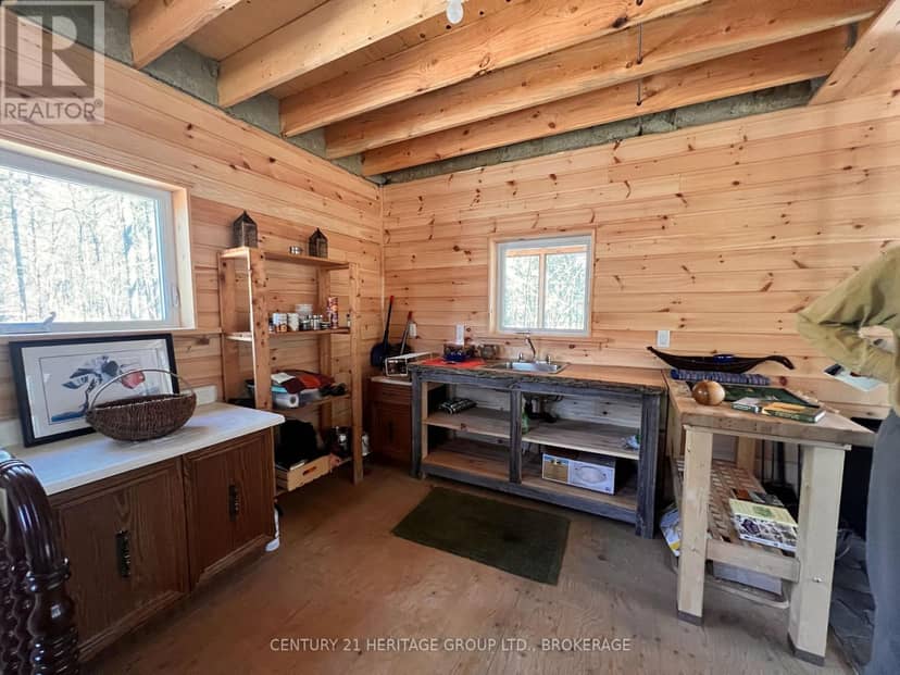 2355 Raymo Road — photo 16 of 40