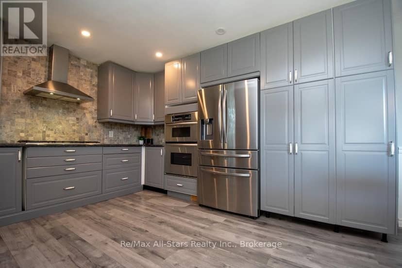 4 Daniel Court — photo 13 of 40