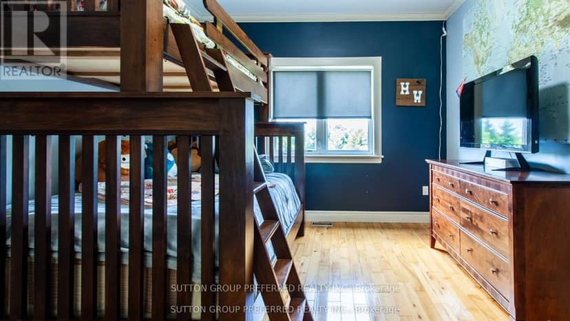 13315 Westbury Drive — photo 37 of 40