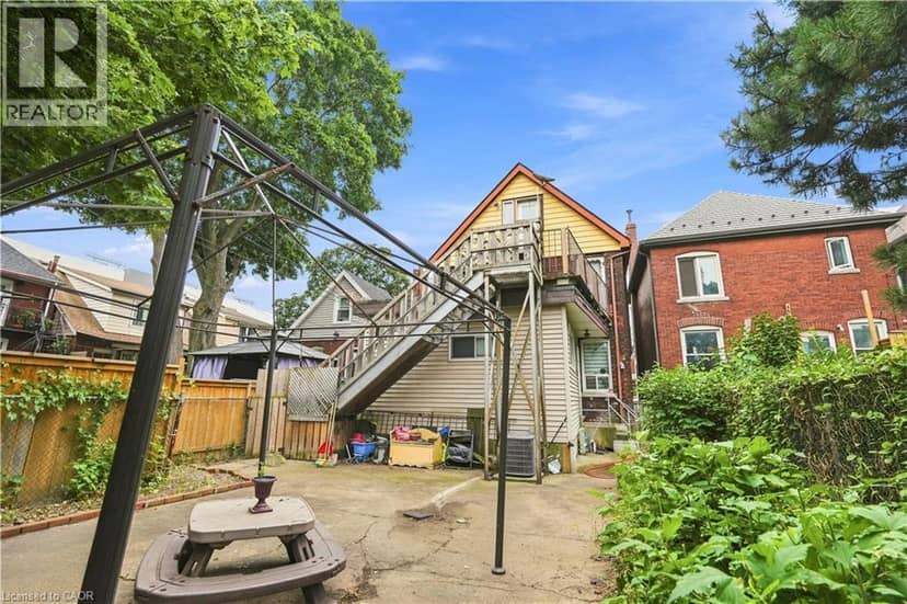 105 ROSEMONT Avenue — photo 27 of 33