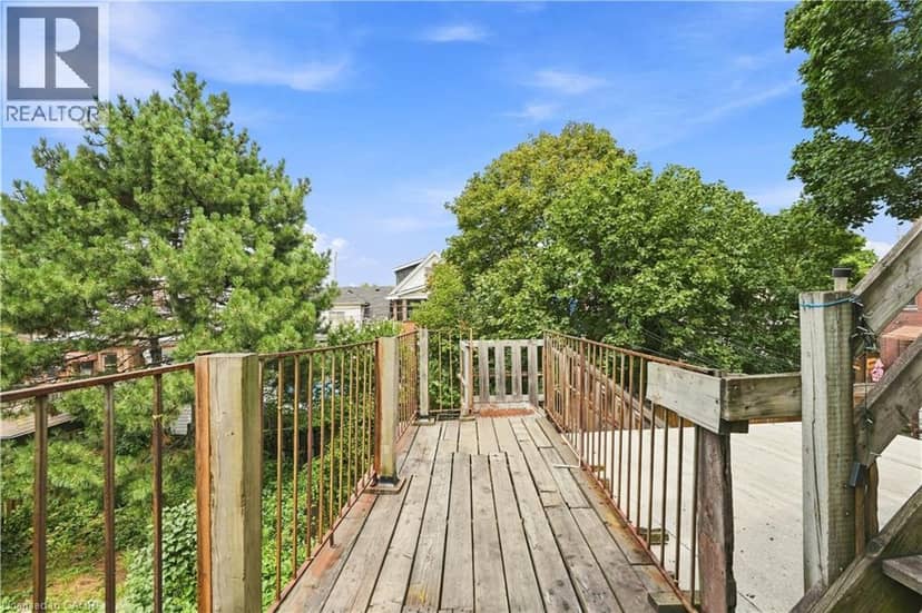 105 ROSEMONT Avenue — photo 33 of 33