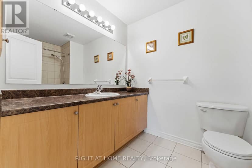 250 Tofino Private — photo 27 of 40