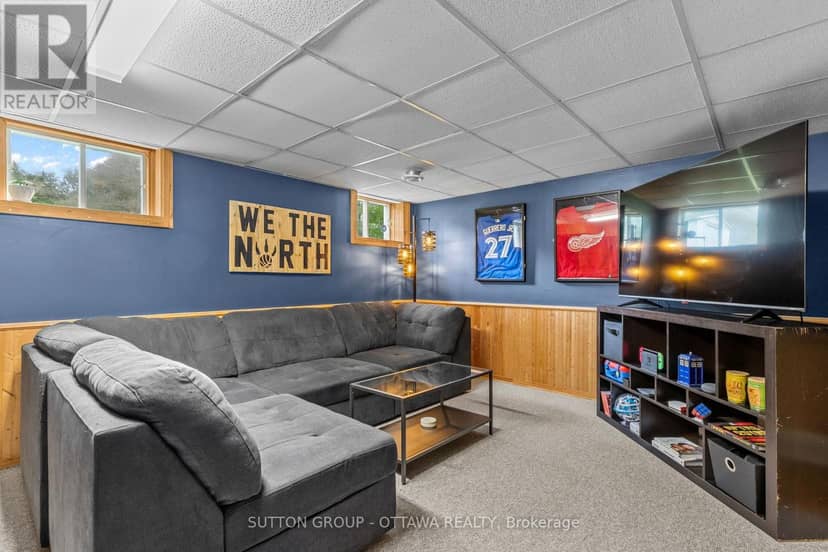 8097 Laurie Lane — photo 31 of 40