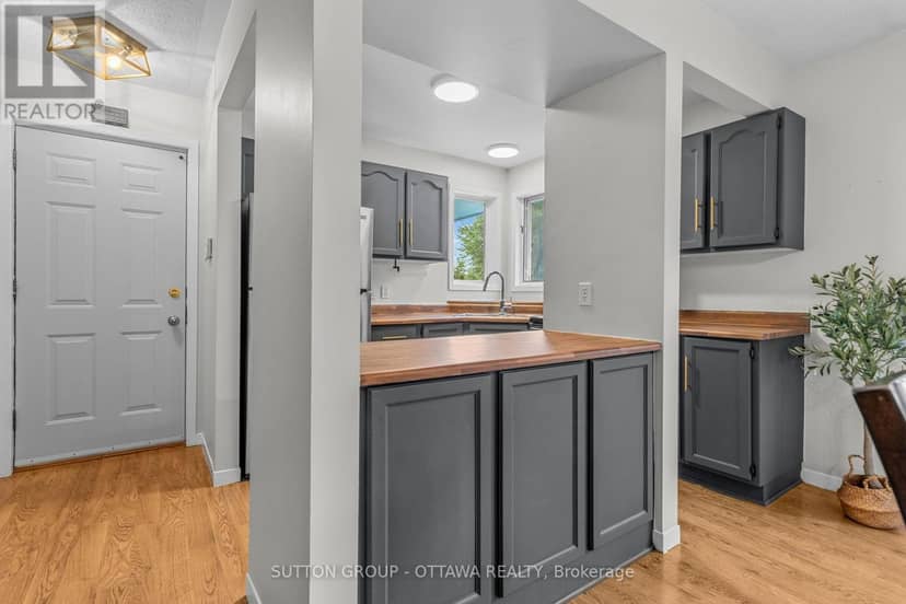 8097 Laurie Lane — photo 9 of 40