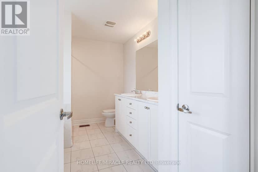 25 Lorne Thomas Place — photo 22 of 40