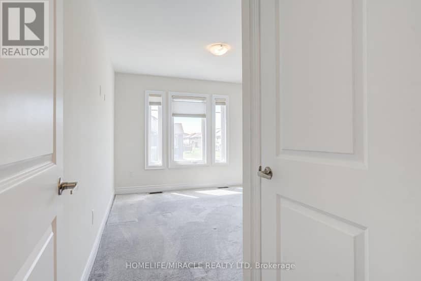 25 Lorne Thomas Place — photo 27 of 40