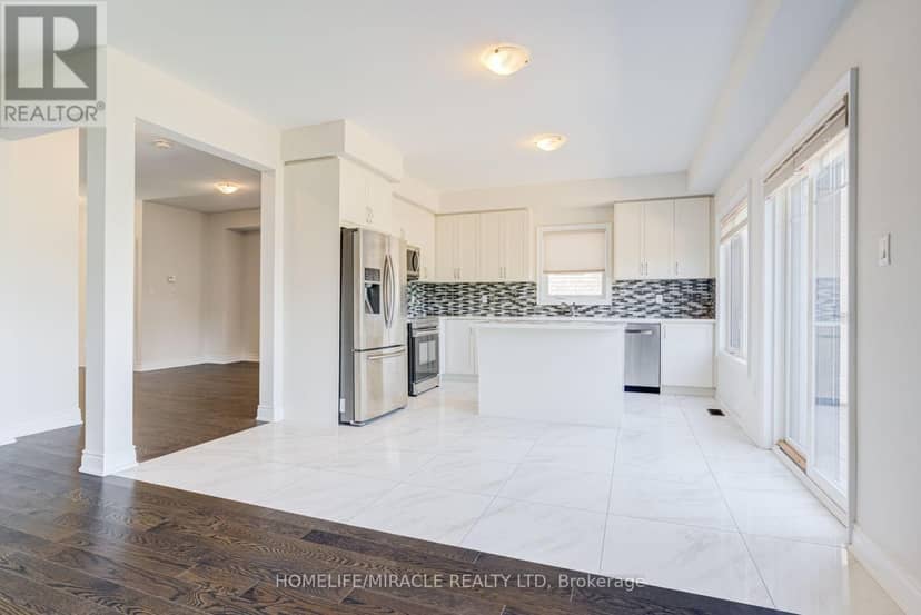 25 Lorne Thomas Place — photo 6 of 40