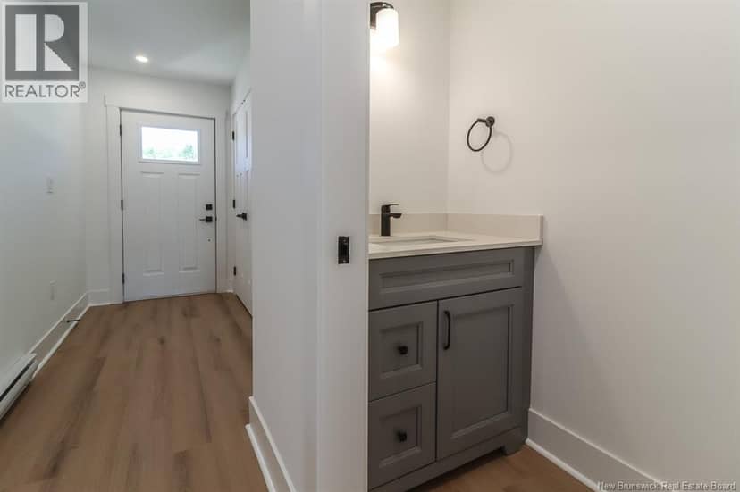43 Downsview Drive — photo 5 of 40