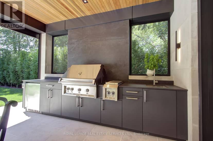 1472 Oakhill Drive — photo 37 of 40