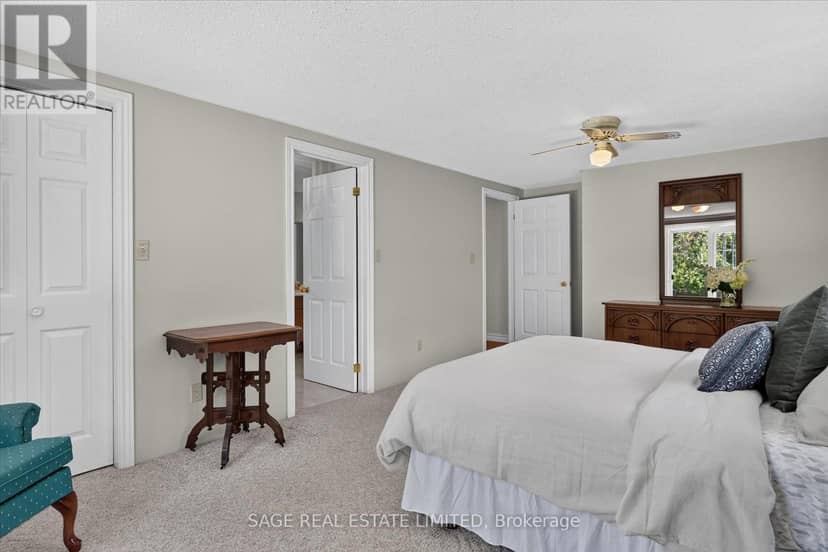 39 Riverside Drive — photo 23 of 40