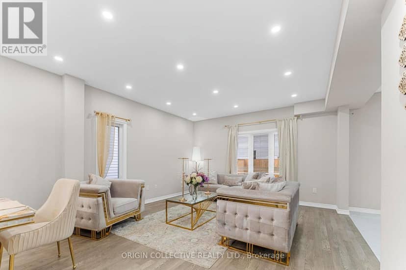 152 McCabe Avenue — photo 11 of 29