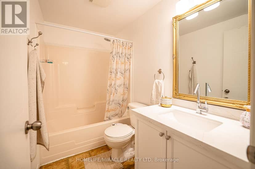 55 - 151 Clairfields Drive E — photo 25 of 36