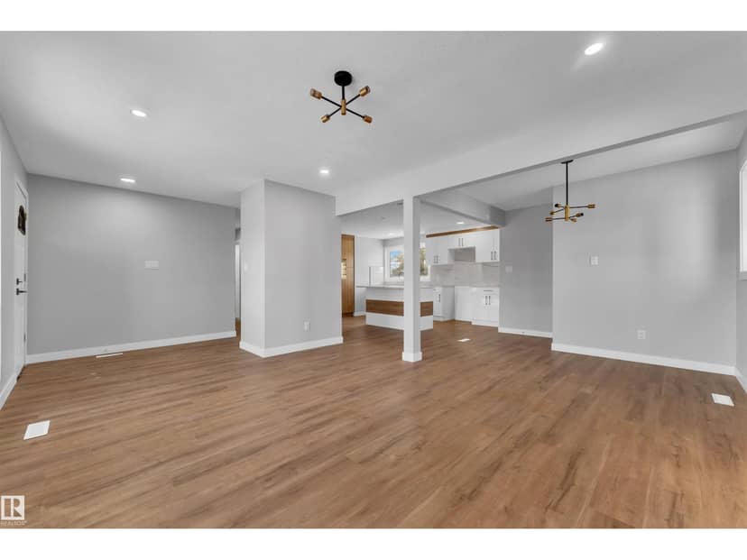 4320 74 ST NW, Edmonton, photo 5