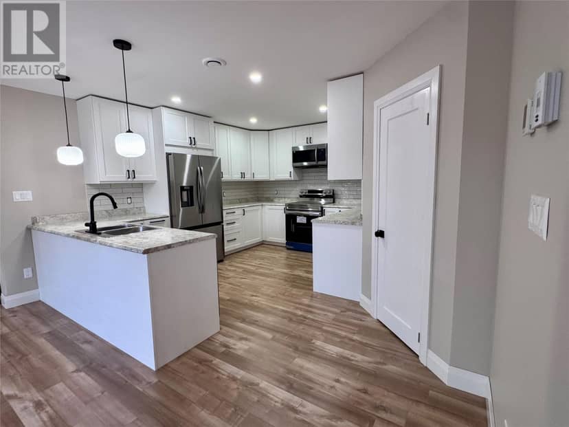 4 Second Avenue, Deer Lake, photo 8