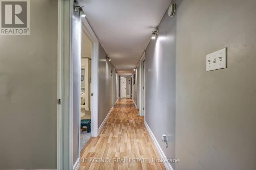 129 Oxford Street W — photo 14 of 40