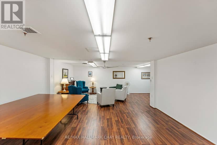306 - 414 Blake Street — photo 23 of 31