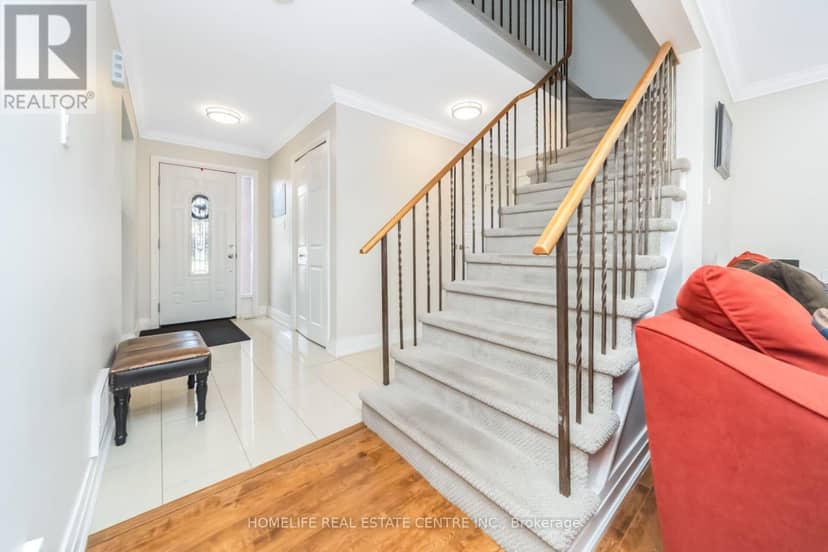 17 Ashford Court — photo 8 of 40