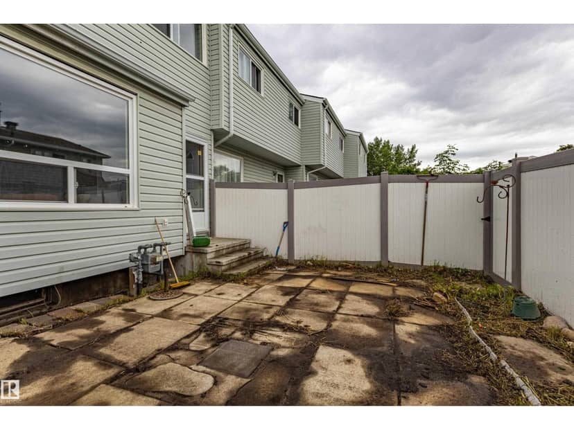 209 Dickinsfield CO NW, Edmonton, photo 5