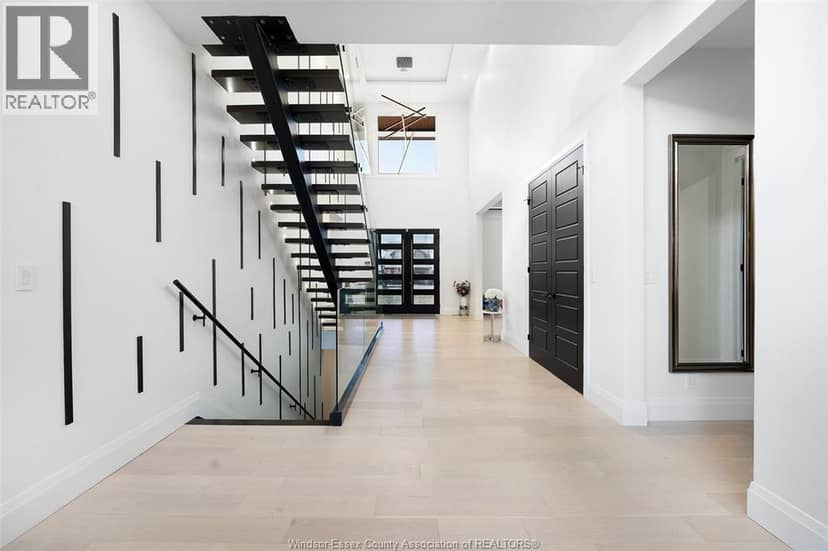 8535 RIVERSIDE DRIVE East — photo 10 of 40