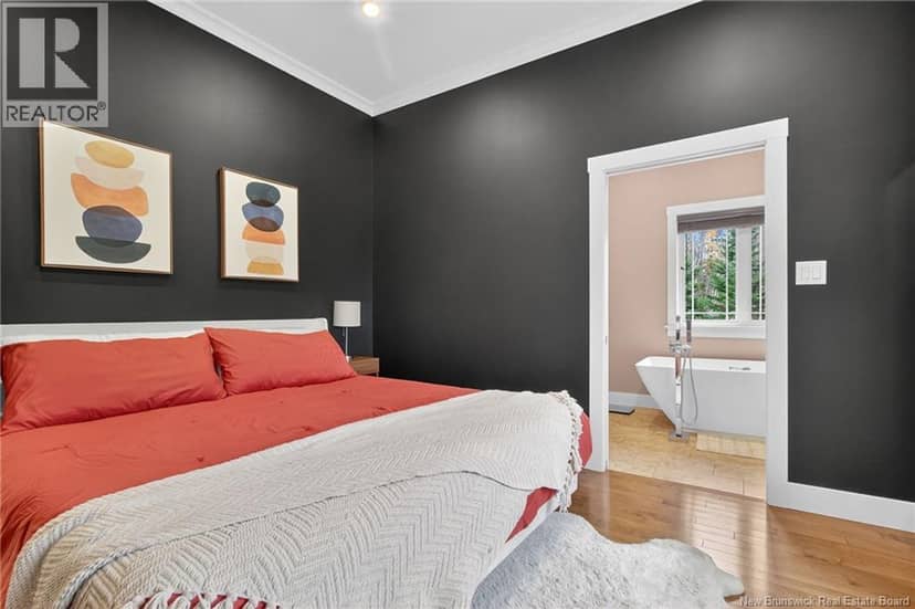 32 Murray Road — photo 21 of 40