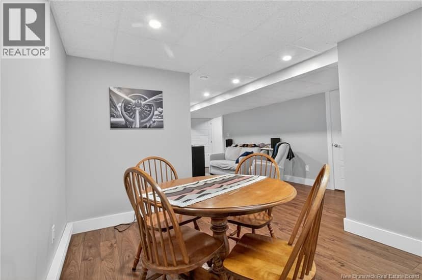 32 Murray Road — photo 37 of 40