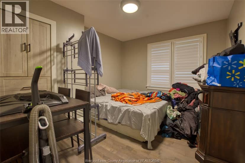 487 St. Clair Street — photo 16 of 25