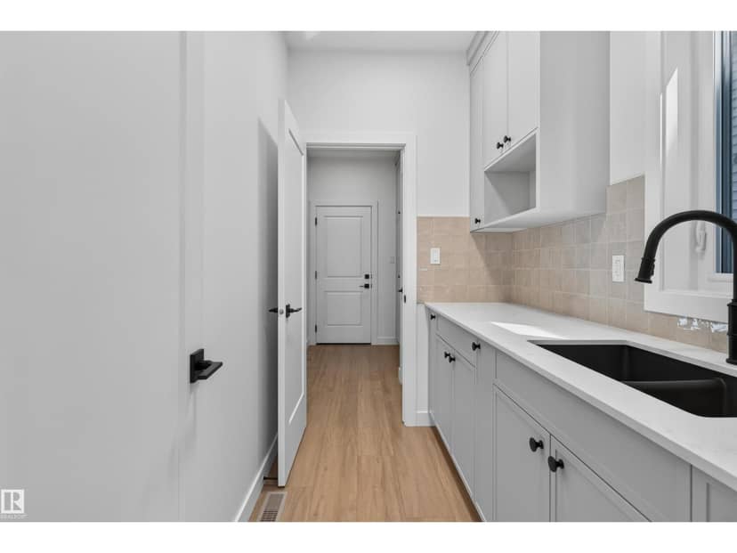 273 Paterson Li SW — photo 27 of 40