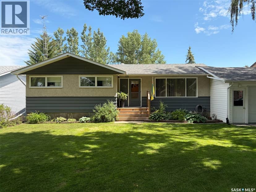 386 4th STREET E, Shaunavon, photo 3
