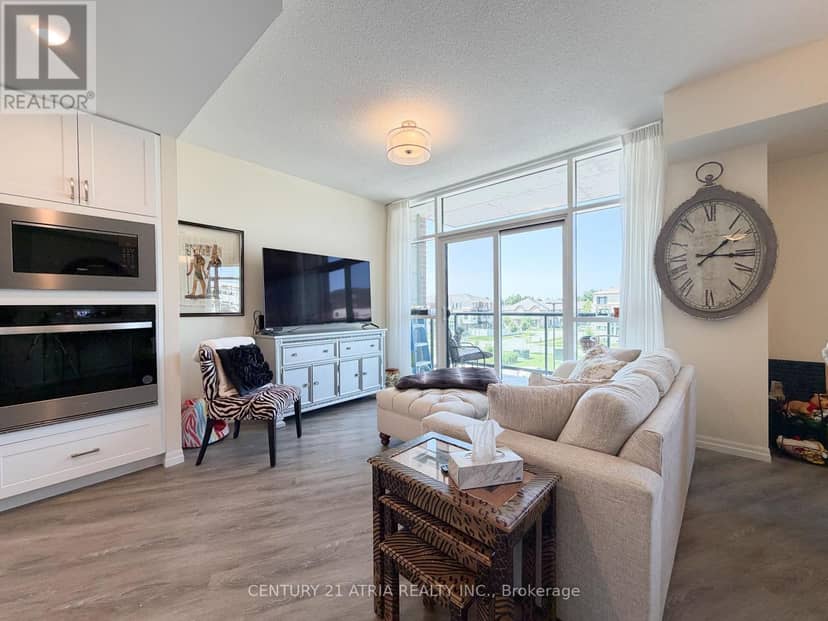 317 - 460 William Graham Drive, Aurora, photo 3