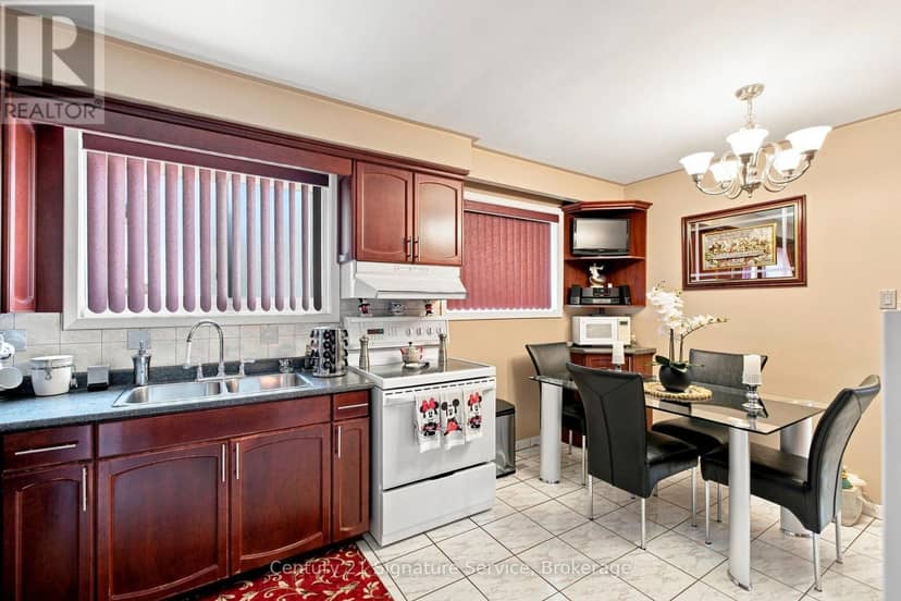 524 Silverthorn Avenue — photo 31 of 40