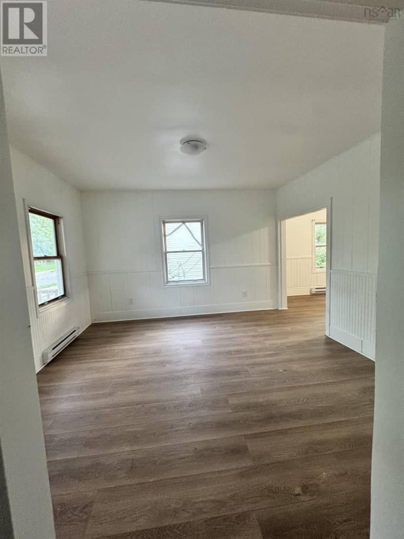 176 Argyle Street — photo 8 of 19
