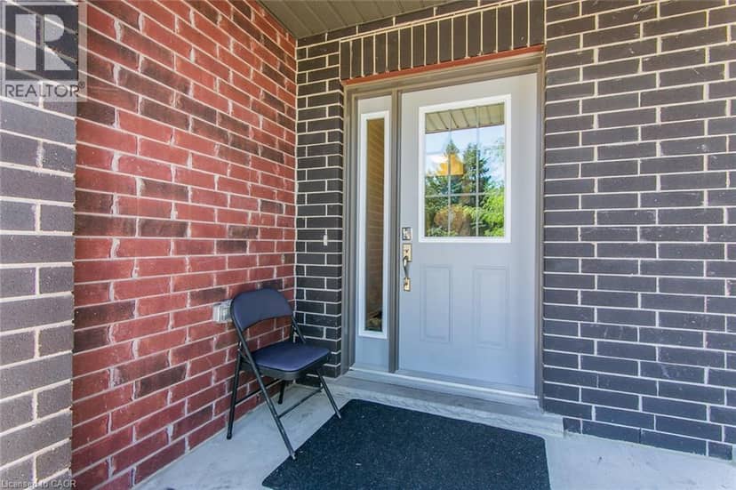311 WOOLWICH Street Unit# 43 — photo 3 of 40