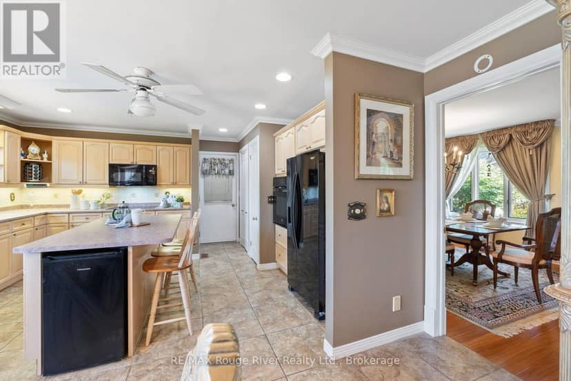 41 Stoneridge Road — photo 16 of 40
