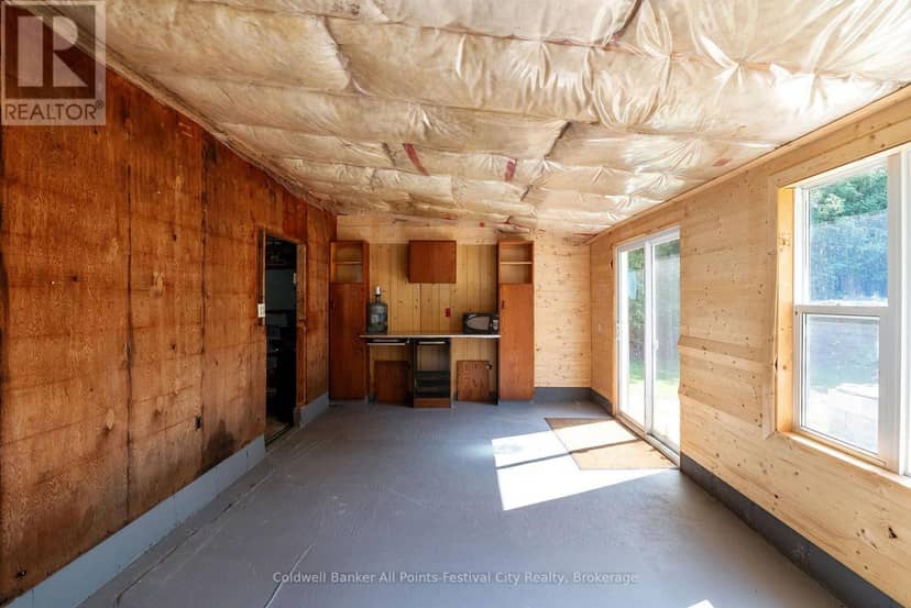 31 Salkeld Street — photo 28 of 40