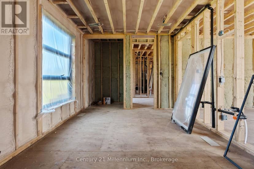 101 Ugovsek Crescent — photo 22 of 40